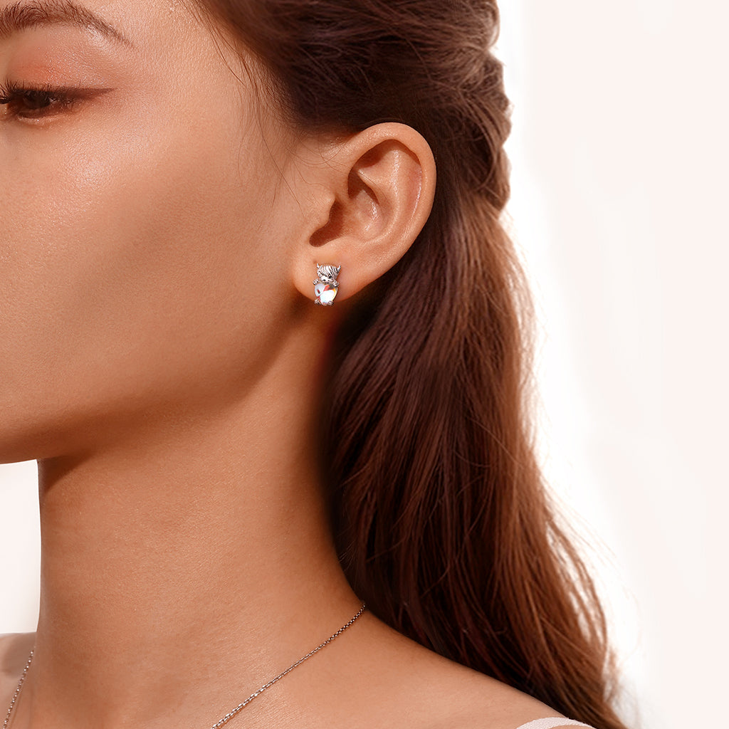 Gnoce Highland Cow Embraces Heart Moonstone Stud Earrings_3